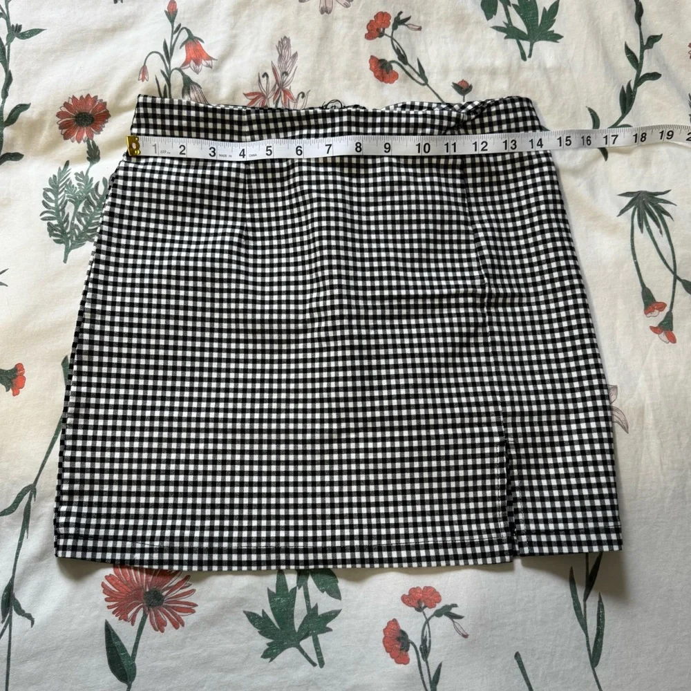 Papaya Black and White Gingham Mini Skirt - Picture 4 of 5